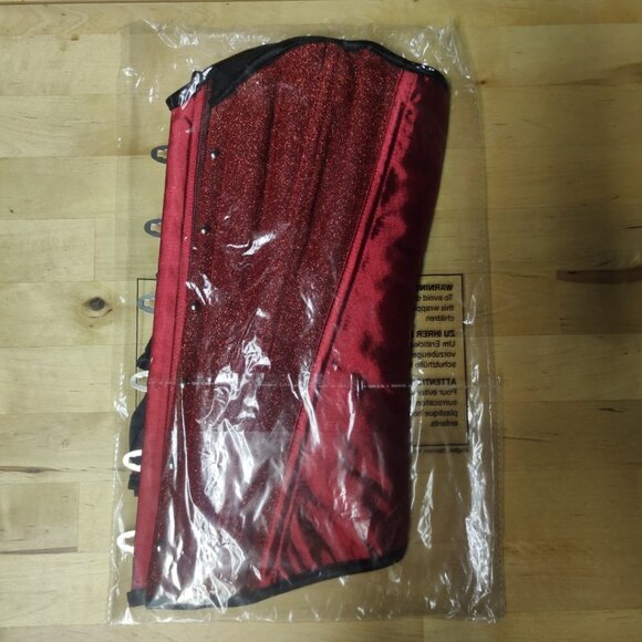 💜 NWT Red Sparkle Overbust Corset and Thong Set - Picture 9 of 9